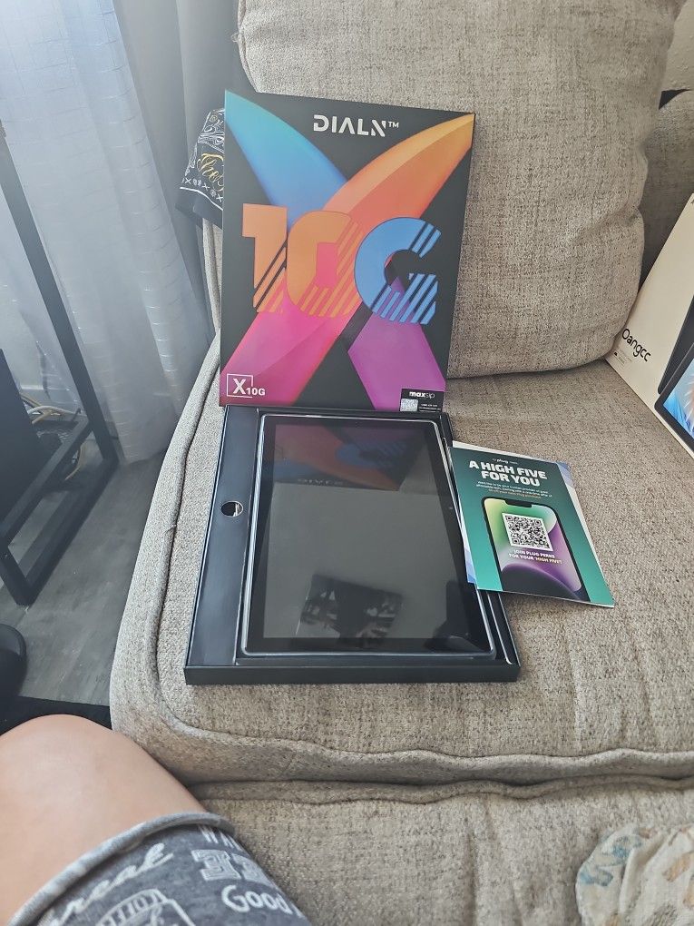 New 10" TABLET