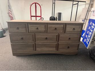 10 drawer dresser- Brand New