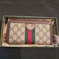 Gucci wallet