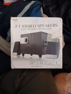 Stereo Speakers With Wooden Subwoofer 