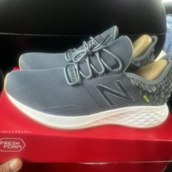 New Balance Fresh Foam Roav 'Gray Gum' MROAVPG1