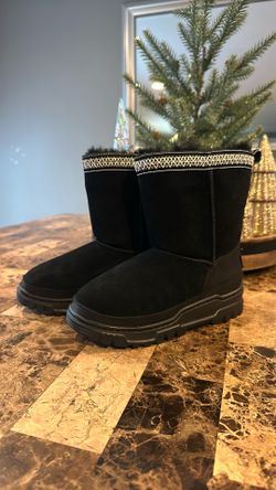UGG Kids Classic Short Trailblazer Waterproof Boots 