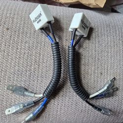 97-01 Honda "Crv Headlight Pig Tail