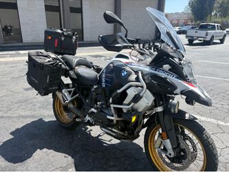 BMW 2023  1250 Adventure GS
