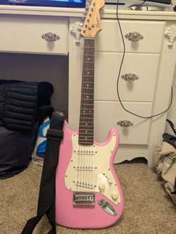 Youth Starter Bundle - Pink Squier Mini Strat Guitar & Yellow Bear Flash Bow Set