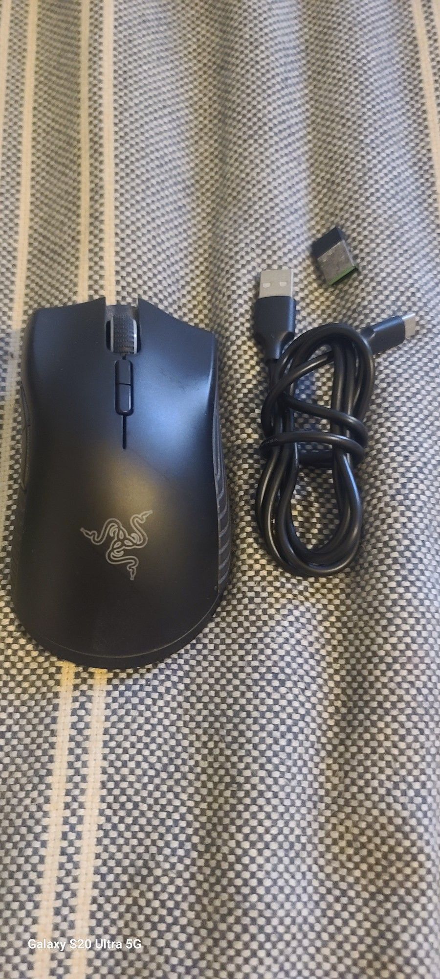 Razor Mamba 16000 Dpi Optical Wireless Mouse.