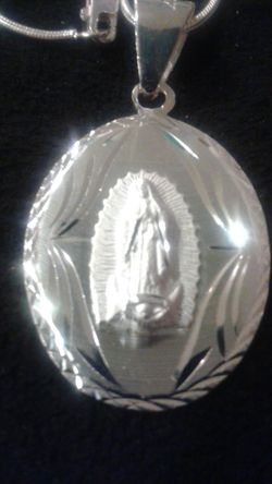 925 silver pendant and chain one foot long