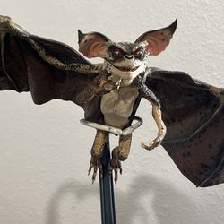Neca bat gremlin
