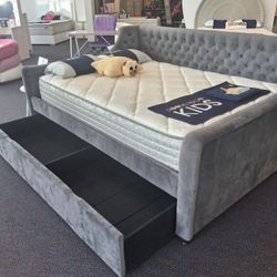 Full Size Kids Daybed Without Mattress 