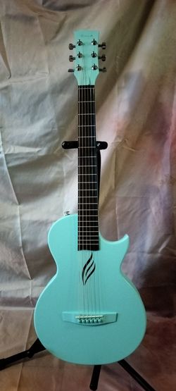 Brand new Enya Nova Go carbon fiber 1/2 size travel acoustic guitar acoustic guitar with case