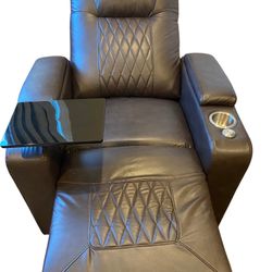 Modern Electric Power Recliner Swivel Tray Plus 2 Cup Holders
