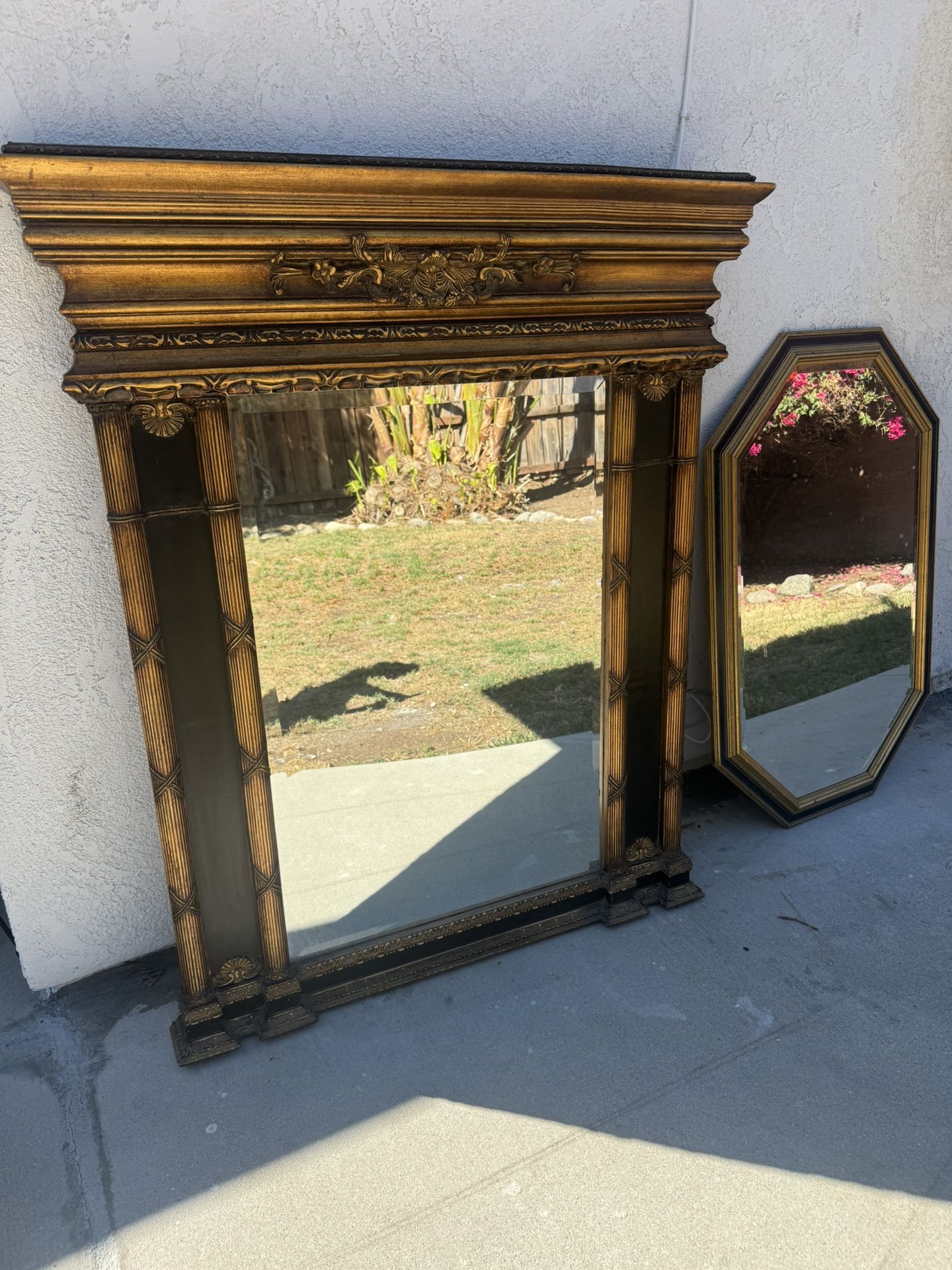 Mirror 