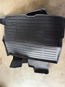 Mercedes SUV all weather floor mats 4 piece