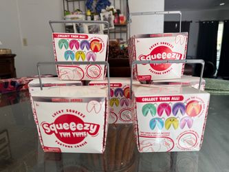 Squeeezy Yum Yums Lucky Squeeze Fortune Cookie Toys – Lot of 5