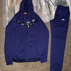 Blue Men Nike Sweatsuits Size Large 