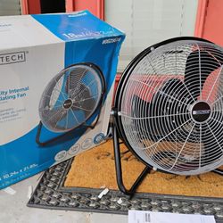 Utilitech 18-in 120 -Volt High Velocity Indoor Black Oscillating Floor Fan / New Open Box