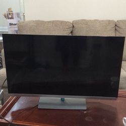 Toshiba TV 23 Inches 