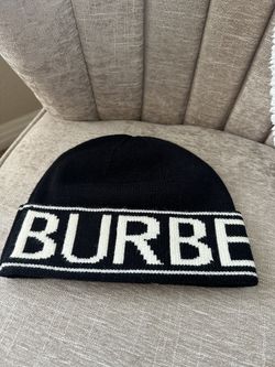 Burberry Beanie 