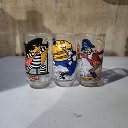 3 McDONALD  glass Cups
