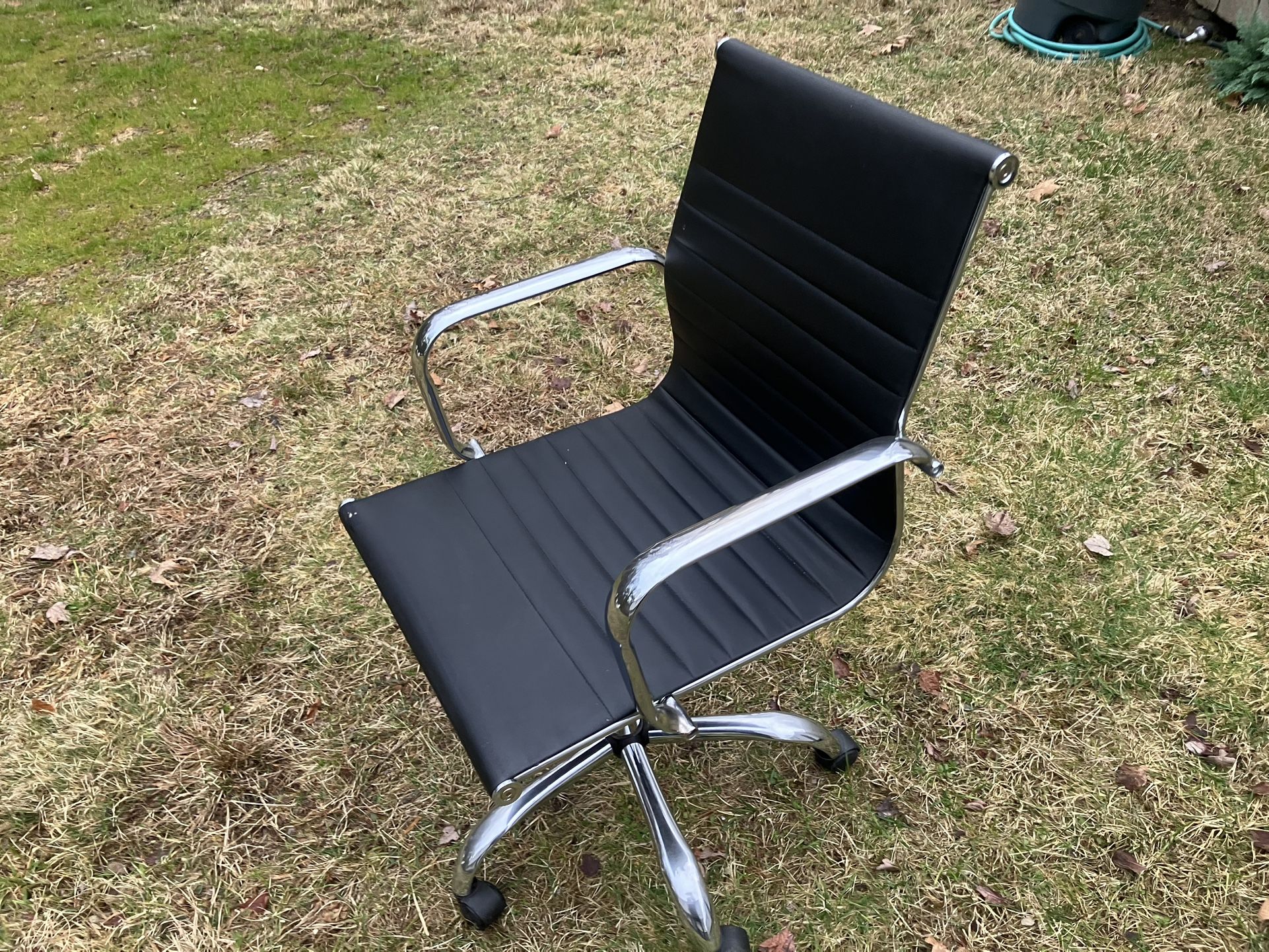 Rolling Office Chair