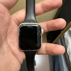 Apple Watch SE gen1
