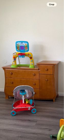 Dresser