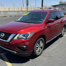 2018 Nissan Pathfinder