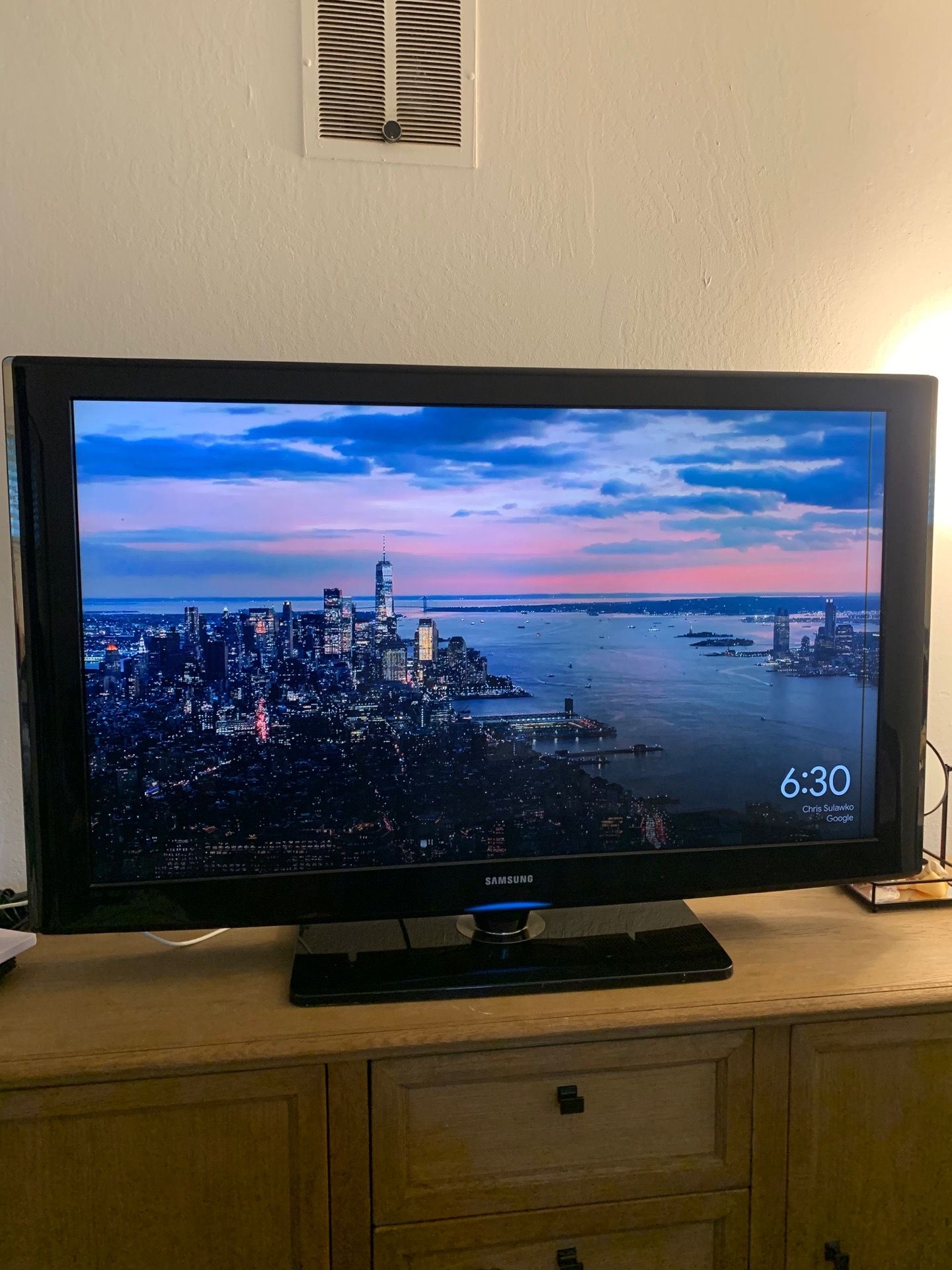 Samsung TV and Remote