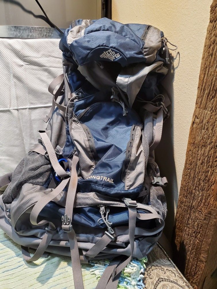 Eastern Mountain Sports Longtrail 70L Ex-large Hiking Backpack