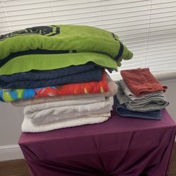 10 Towels At 3 Dollars Each One