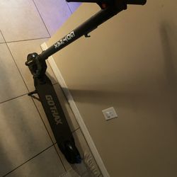 Electric Scooter Wit Flashlight 