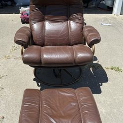 Reclining Chair & Ottoman 