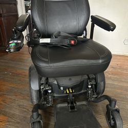 Electric Wheelchair