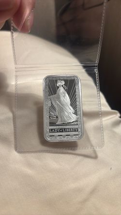 Lady of Liberty Pamp 1oz 999 Silver Bar