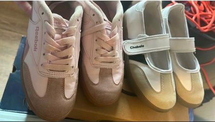Girls shoes