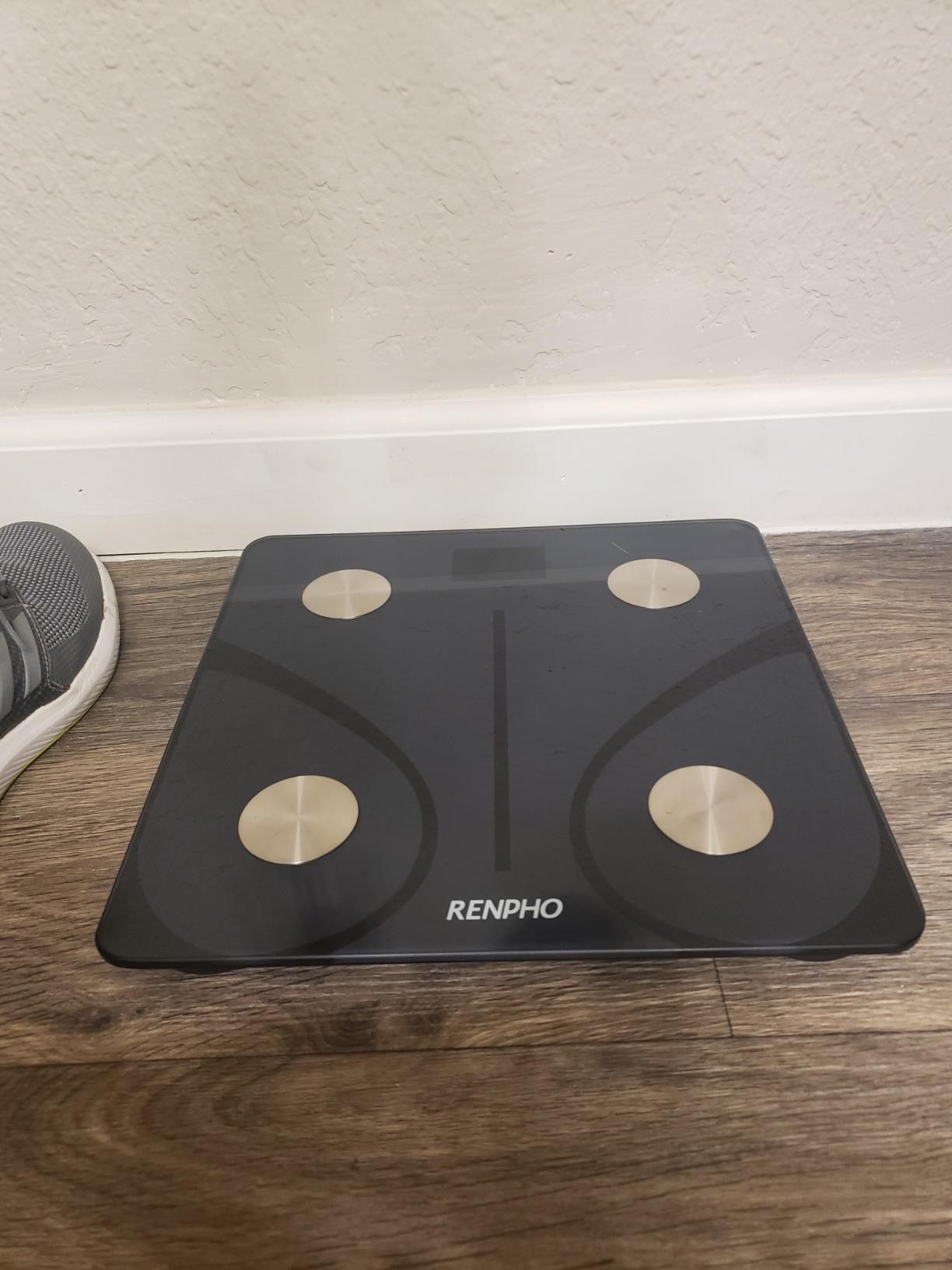 Digital Scale with weight tracking app