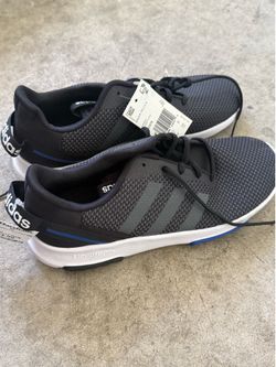 Adidas us7 new with tag