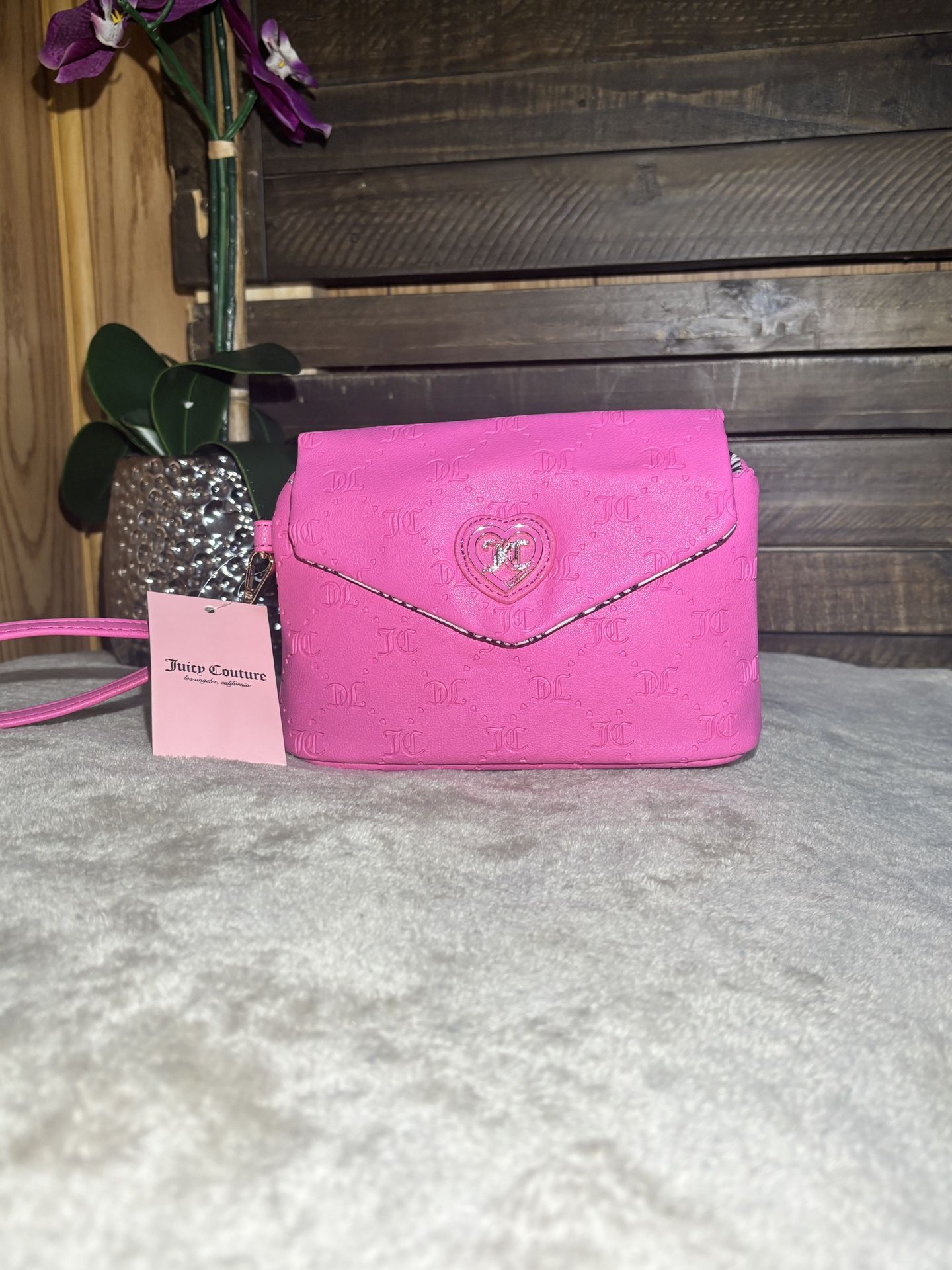 Juicy Couture Wristlet