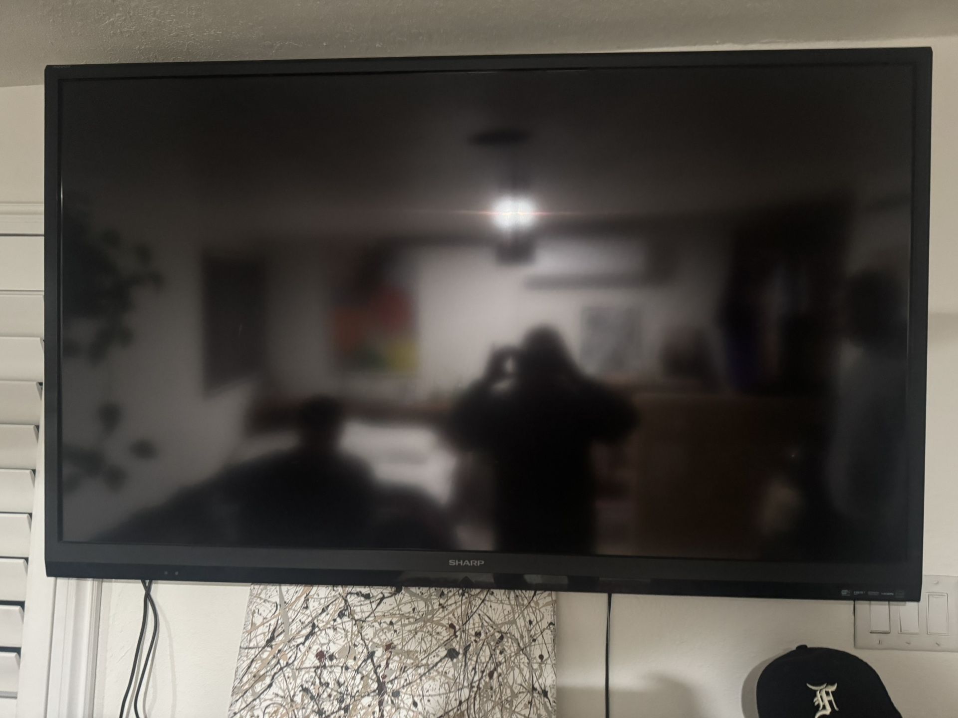 Sharp 50”