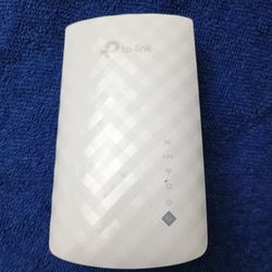 TP LINK WI-FI EXTENDER AC750 
