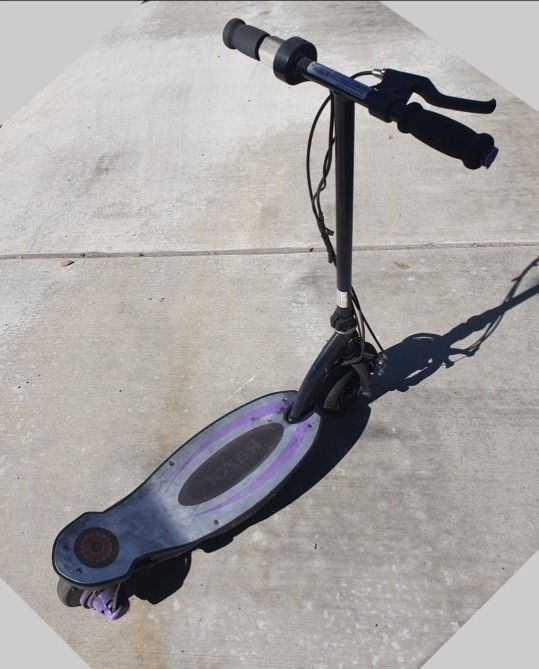 Razor Power Core E100 Electric Scooter
