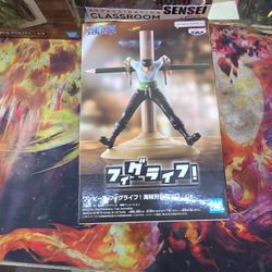 One Piece Fig Life! Pirate Hunter Zoro Figure