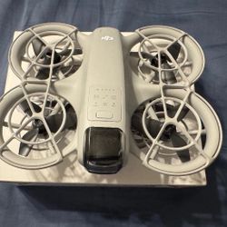 DJI Neo Mini Camera Drone Stabilized 4K UHD Video 135g,  Self Fly - 2 Batteries