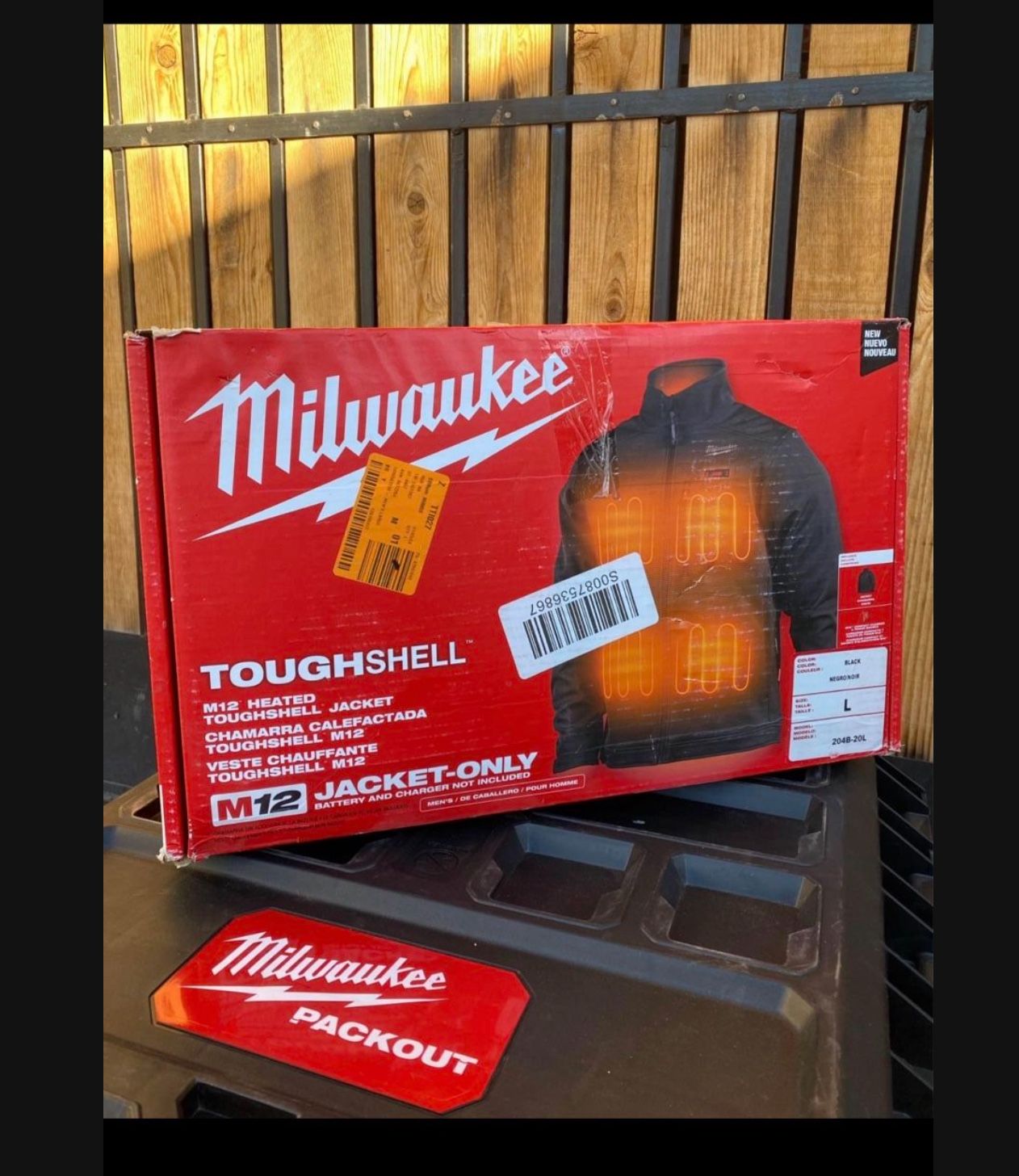 Milwaukee M12 Black Heated ToughShell Jacket (Size: Large)