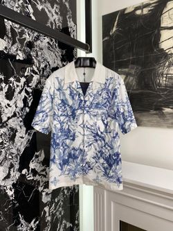 Men’s Louis Vuitton shirt