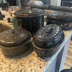 Granite Ware Cooking Set