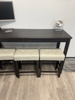 Table with chairs, bar table
