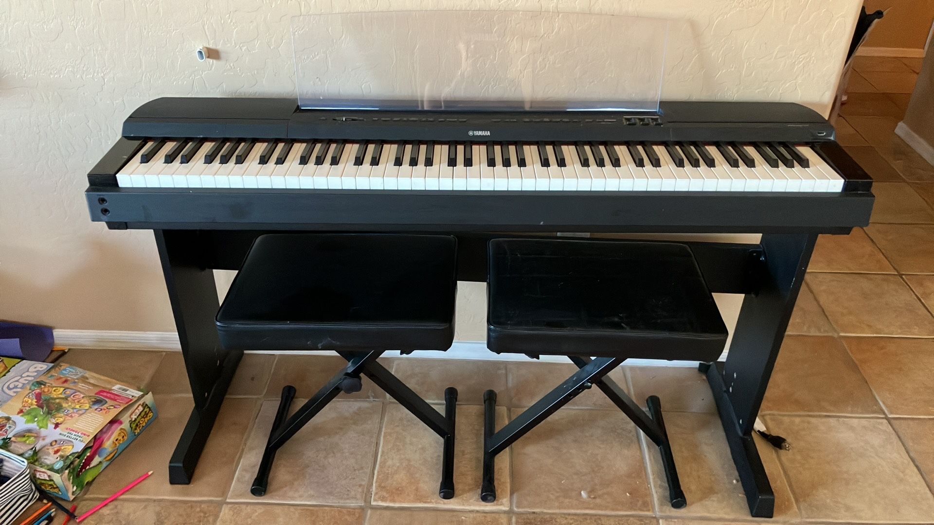 Yamaha P-255 Digital Piano + Stand, Benches & Pedal – Barely Used