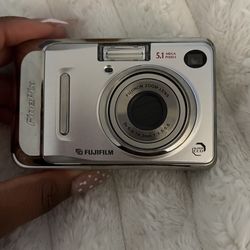 Fujifilm FinePix A500 Digital Camera