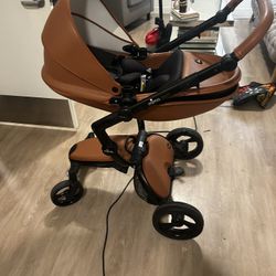 Mina Xari Stroller